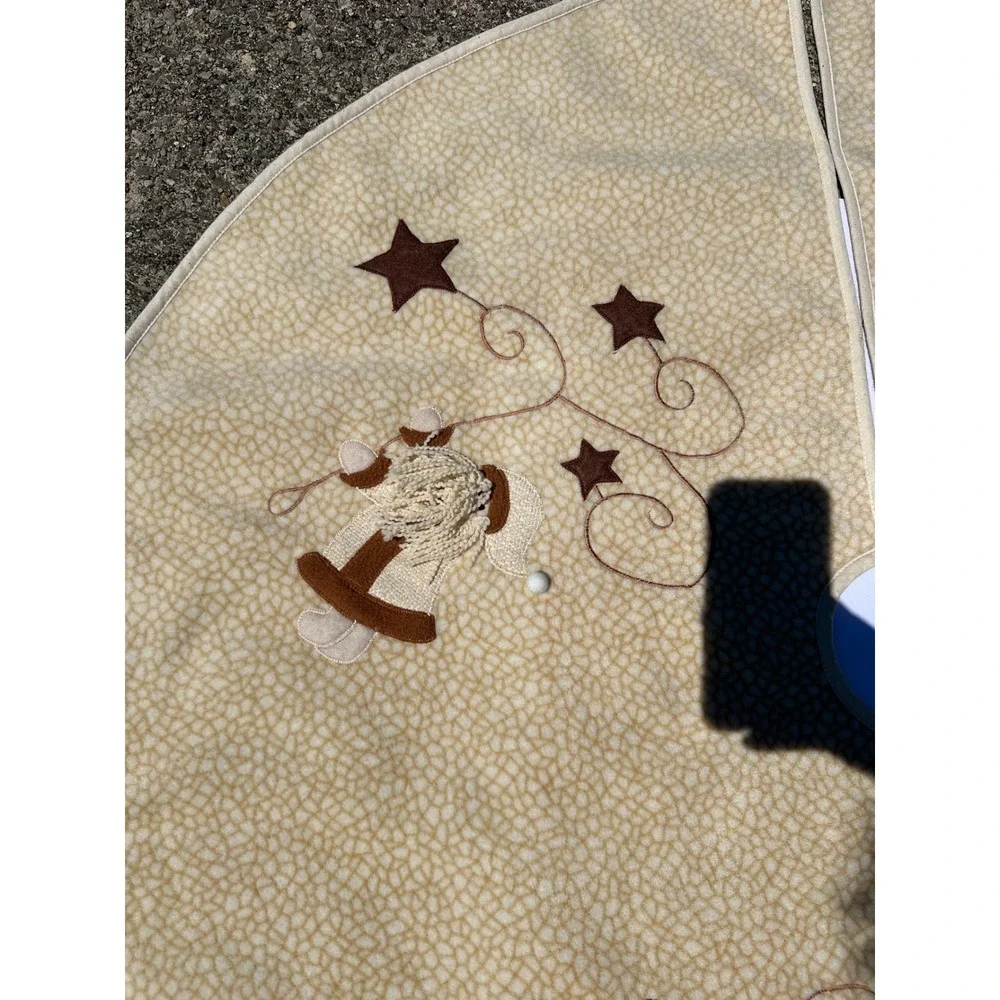 Primitive Santa Claus Christmas Tree Skirt 42